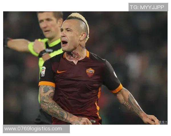 足球明星脖部纹身艺术揭秘展现个性与风格的独特魅力